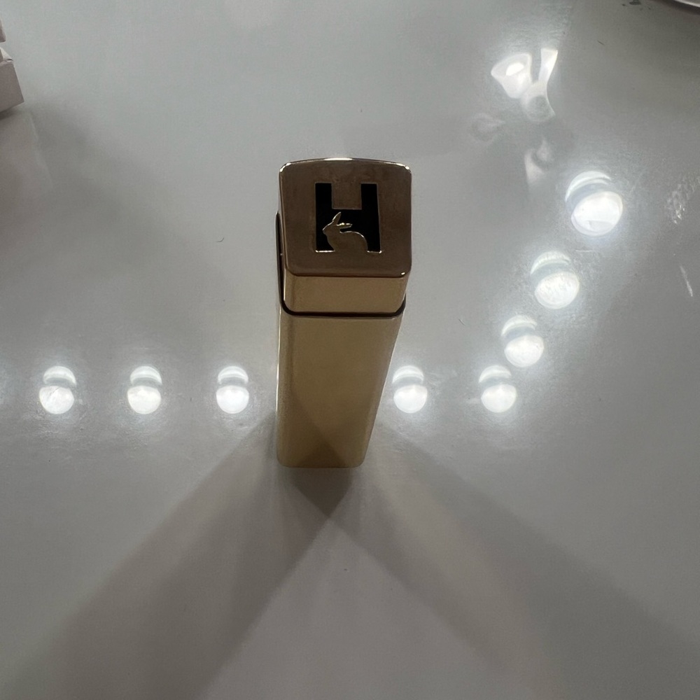 Hourglass lipstick Lotus